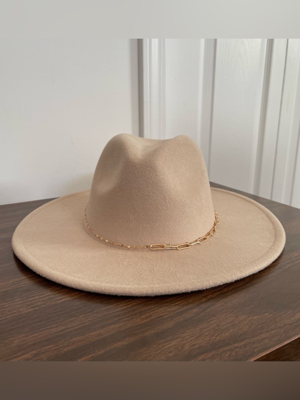 Cream Wide-Brim Fedora with Gold Chain Accent